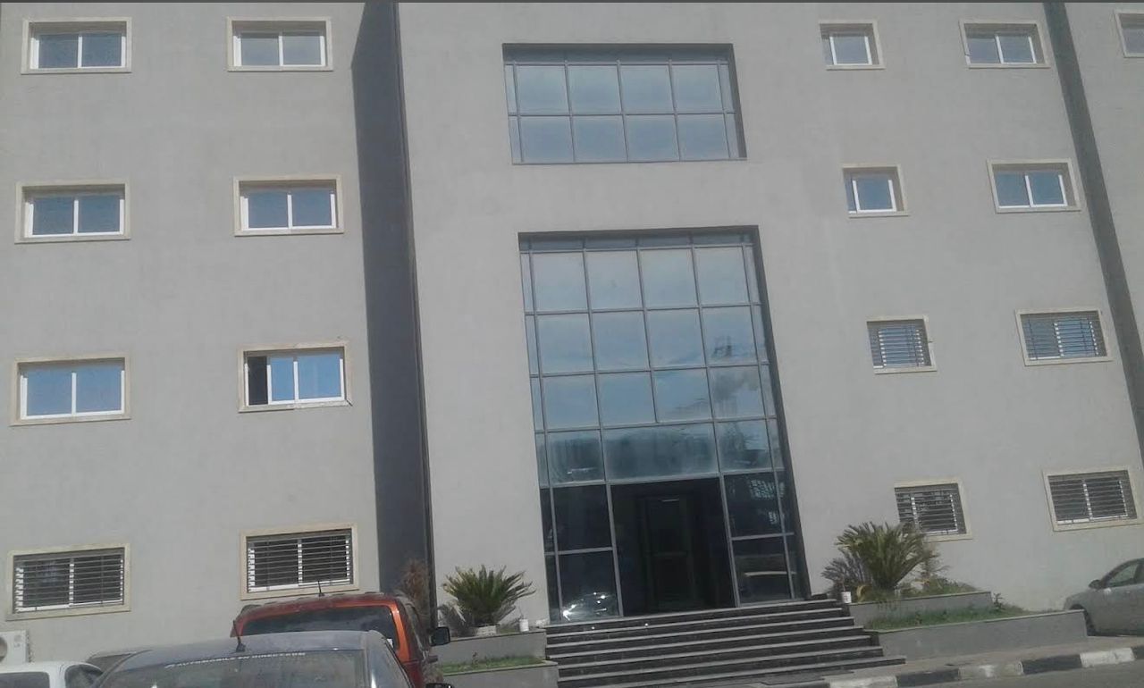 مبنى شركة الينبوع - صورة 2